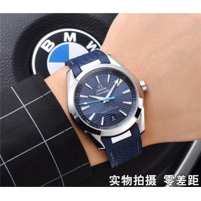 Replica Seamaster A21j Automatic Movement Mens Watch Blue Dial Rubber Strap E150