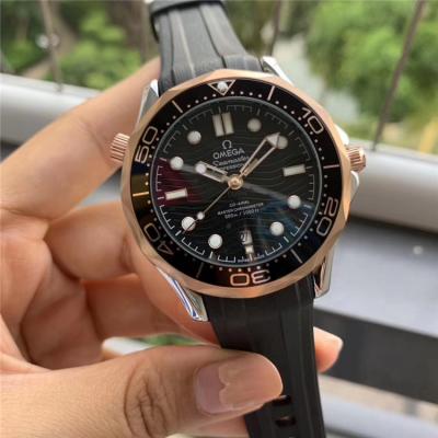 Replica Seamaster A21j Automatic Movement Mens Watch Black Dial Two Tone Rose Gold E166