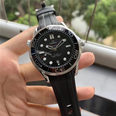 Replica Seamaster A21j Automatic Movement Mens Watch Black Dial Rubber Strap A E167