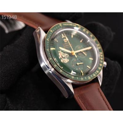 Replica Speedmaster Japan VK Quartz Chronograph Movement Mens Watch Green Dial Stainless Steel A E174