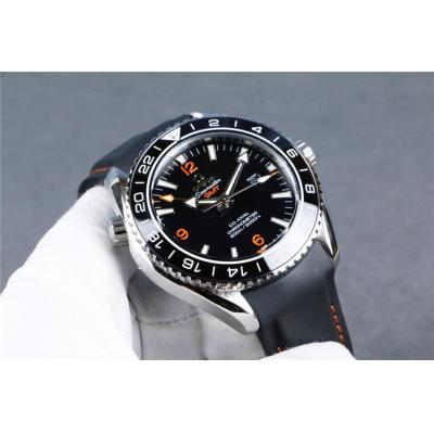 Replica Seamaster A21j Automatic Movement Mens Watch Black Dial Rubber Strap A E208