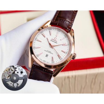 Replica Seamaster Japan Miyota 8215 Automatic Movement Mens Watch White Dial Leather Strap B E209