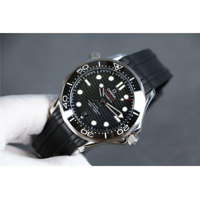 Replica Seamaster 8500 Automatic Movement Mens Watch Black Dial Rubber Strap E366