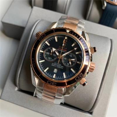 Replica Seamaster Japan Quartz Chronograph Movement Mens Watch Blue Dial Two Tone Rose Gold E385