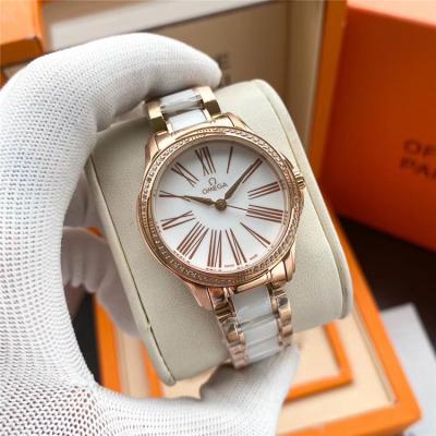 Replica Specialities Japan Miyota 8215 Automatic Womens Watch White Dial Diamonds Case Leather Strap E398