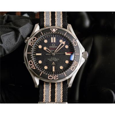 Replica Seamaster A21j Automatic Movement Mens Watch Blue Dial Rubber Strap E414