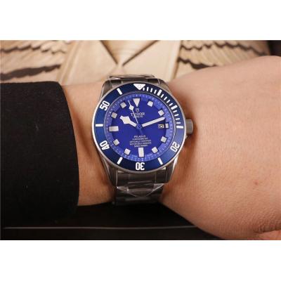 Replica Pelagos Japan Miyota 8215 Automatic Movement Mens Watch Green Dial Stainless Steel E13