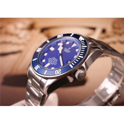 Replica Pelagos Japan Miyota 8215 Automatic Movement Mens Watch Green Dial Stainless Steel E13