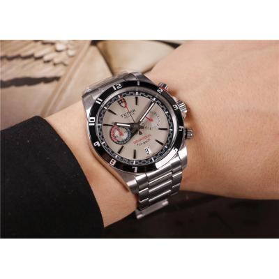 Replica Grantour Japan Quartz Chronograph Movement Mens Watch Black Dial Stainless Steel E19