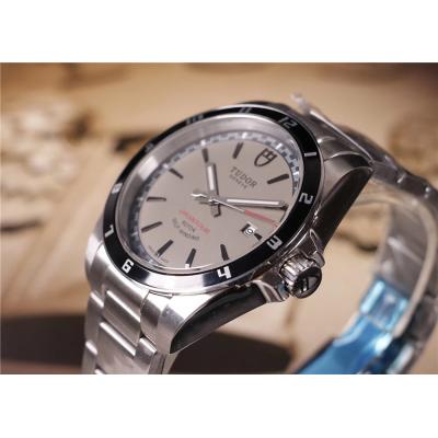 Replica Grantour Japan Miyota 8215 Automatic Movement Mens Watch White Dial Stainless Steel E20