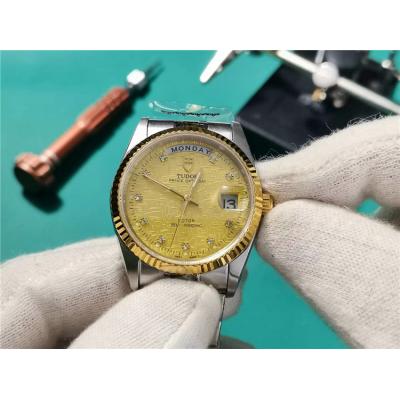 Replica Heritage Advisor Japan Miyota 8285 Automatic Mens Watch Black Dial Two Tone Yellow Gold E35